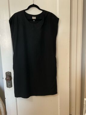Mo:vint New York Black Dress in Size S Sleeveless Midi/tunic Dress with Pockets